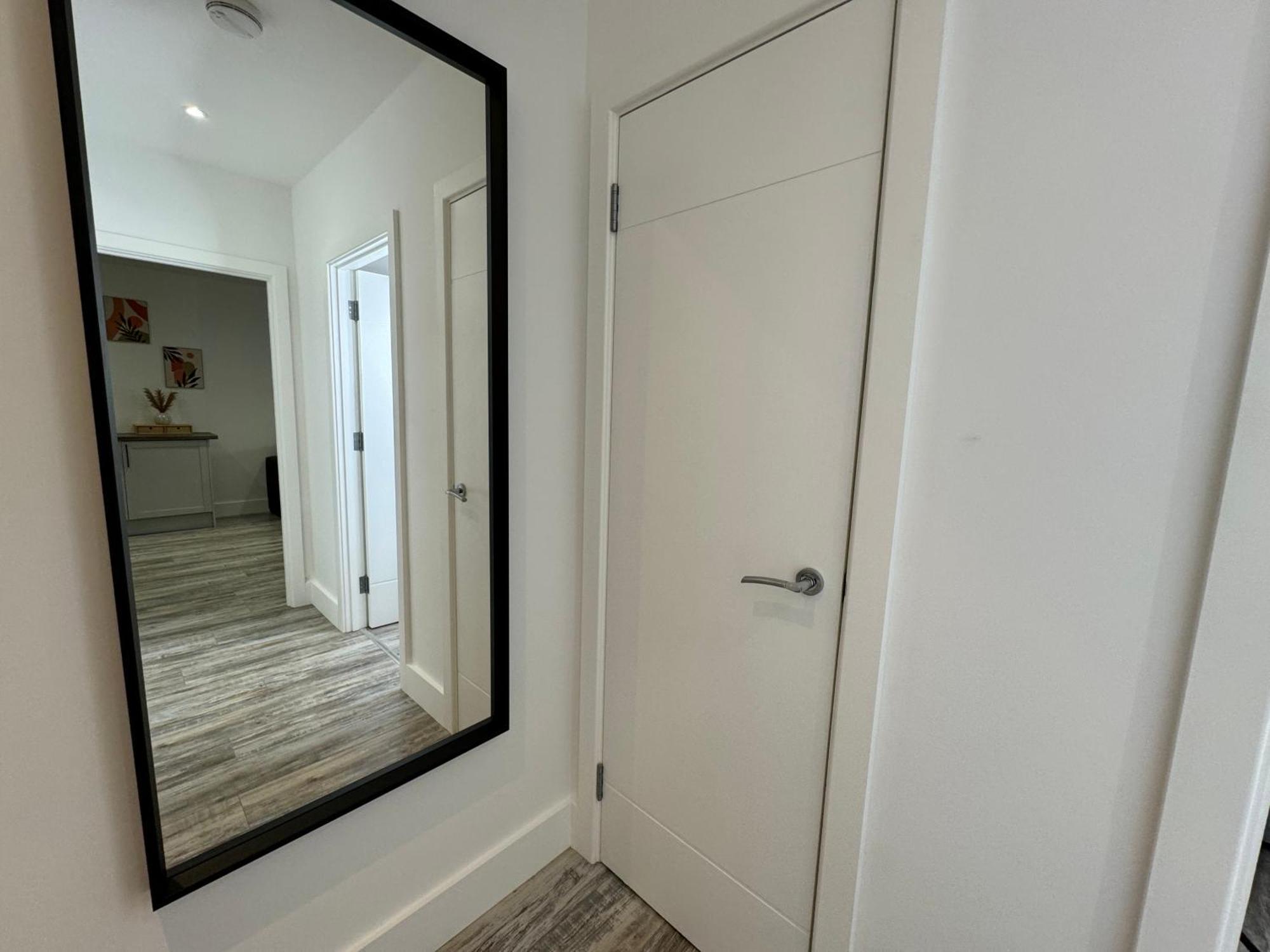 Modern One-Bedroom Apartment Swindon Exteriör bild